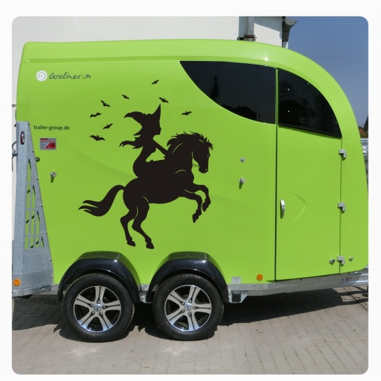 Hexe Sterne Fledermaus Pferdeanhänger Pferdetransporter Aufkleber Sticker Auto Pferd PFA026